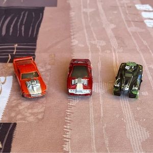2005 McDonald’s Hot Wheels Acceleracer Cars